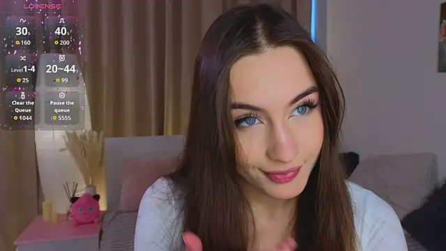 Snapshot of Moonlight1Sonata1 chatting on December 1, 9:03 am Moonlight1Sonata1 online show from December 1, 9:03 am