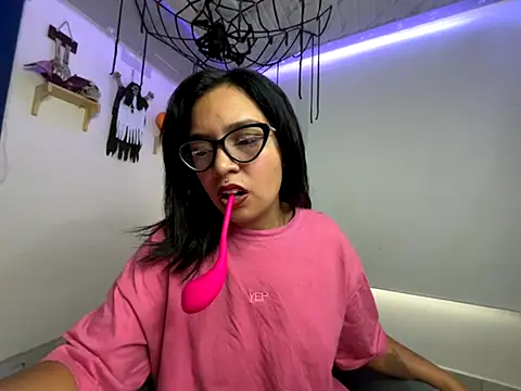 Snapshot of amanne_misa chatting on November 6, 9:48 pm amanne misa online show from November 6, 9:48 pm