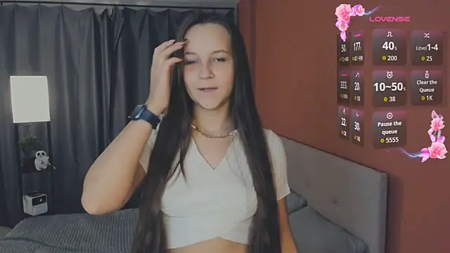 day may online show from December 3, 3:10 pm