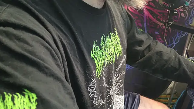 Snapshot of jj7779SC chatting on December 1, 12:37 am jj7779SC online show from December 1, 12:37 am