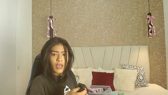 Snapshot of babilett chatting on October 18, 11:44 am babilett online show from October 18, 11:44 am