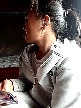 bany-xx online show from November 16, 7:03 am