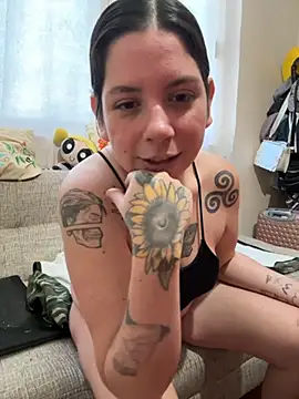 Snapshot of LaGueraDelMar chatting on October 23, 4:28 pm LaGueraDelMar online show from October 23, 4:28 pm