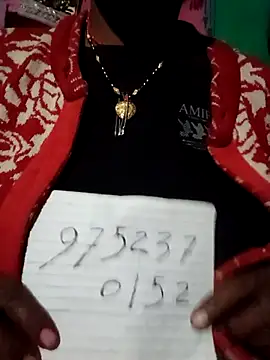 Radha8080 online show from November 20, 11:37 pm