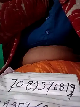 Radha8080 online show from December 19, 12:28 am