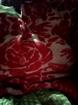 Radha8080 online show from December 20, 4:47 pm