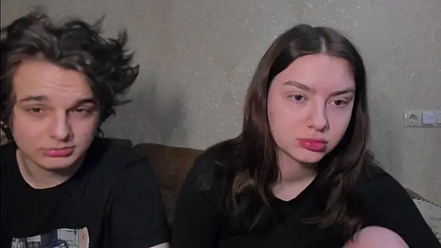 muuur fam online show from November 23, 7:02 pm