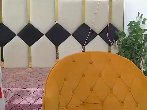 Snapshot of Its-ishikaa chatting on October 29, 3:53 am Its-ishikaa online show from October 29, 3:53 am