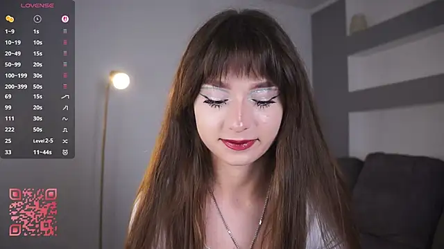 DreamyDaisy online show from October 7, 7:33 pm