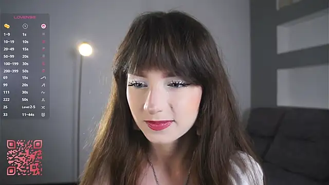 DreamyDaisy online show from October 10, 6:40 pm