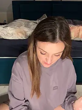 Velvetwitch87 online show from October 3, 5:21 pm