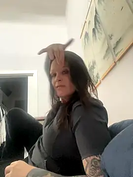 sinfful-secretsxh online show from October 22, 7:35 pm