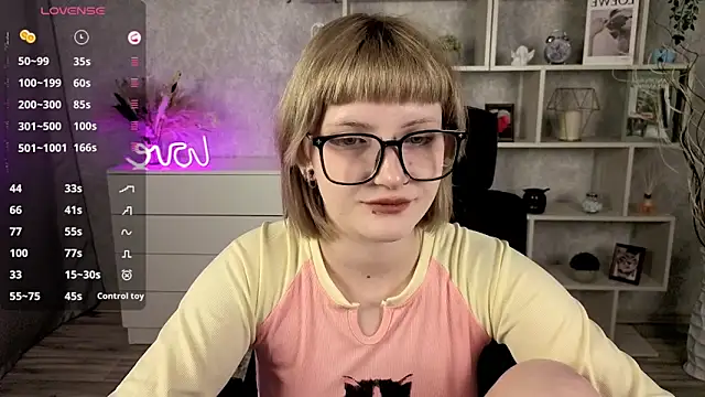 EchoBloom online show from October 18, 11:00 am