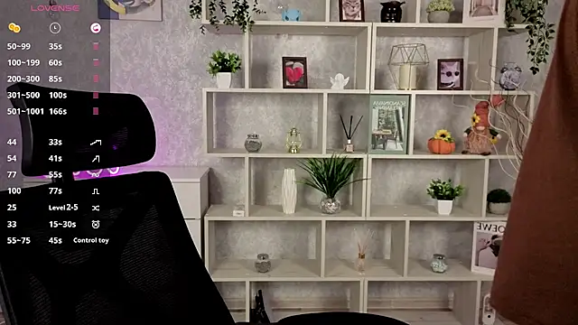 EchoBloom online show from November 1, 11:01 am