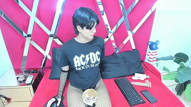 natsumiht online show from September 29, 5:12 am