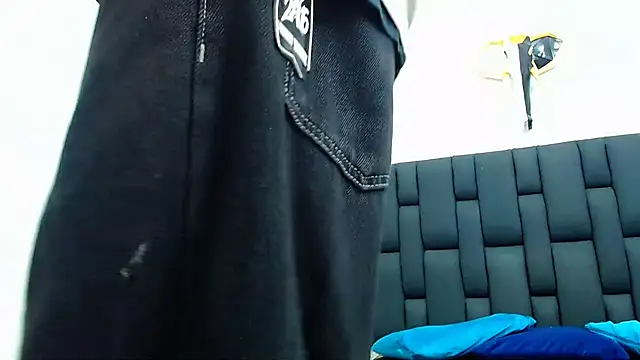 daniel evans69 online show from September 30, 12:43 pm