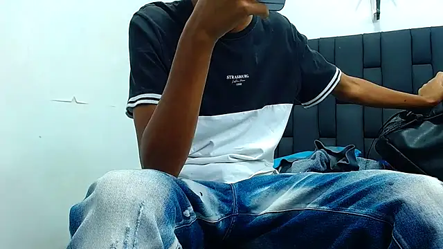 daniel evans69 online show from October 28, 12:19 pm