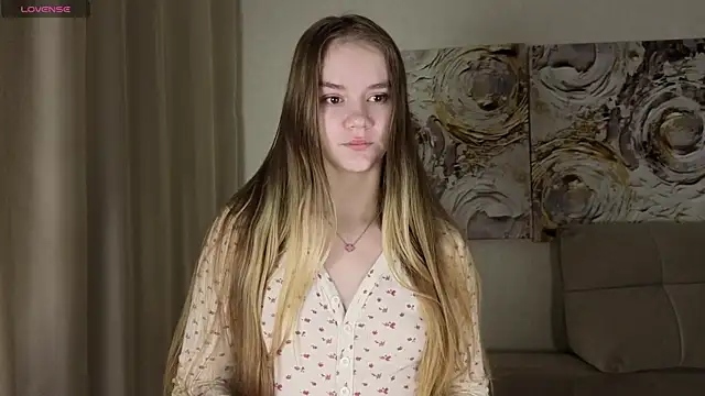 Angel oci online show from November 17, 2:45 pm