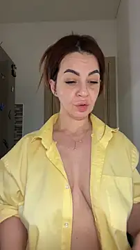 Roxanne Skye online show from November 21, 3:49 am