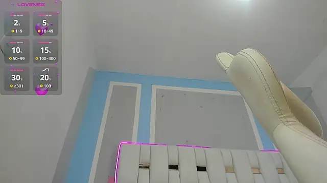 iamCharlotte19 online show from November 20, 7:13 pm