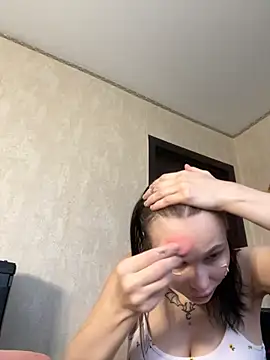 PrettyMegan online show from December 1, 11:04 am