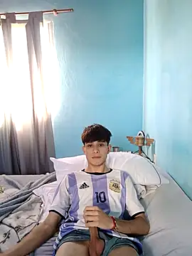 Snapshot of matiatr1112 chatting on November 5, 5:24 pm matiatr1112 online show from November 5, 5:24 pm