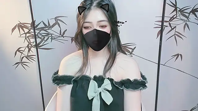 Sparkly Candy online show from November 27, 9:00 am