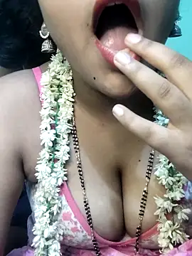 Shneeha le online show from September 9, 4:50 pm