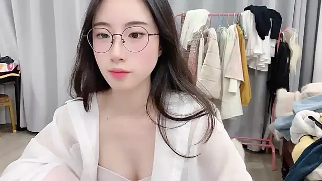 Freya7777 online show from November 17, 4:13 pm