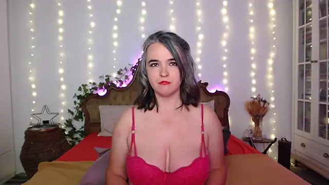 SilkenSin online show from September 23, 7:50 pm