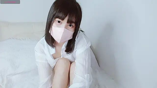 Snapshot of Zinzin_chan chatting on November 10, 5:23 pm Zinzin chan online show from November 10, 5:23 pm