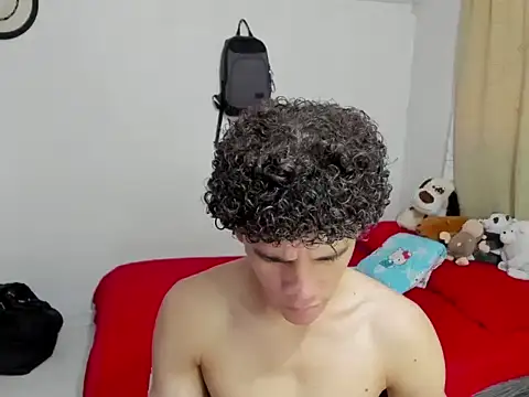 Snapshot of Tom_Blues chatting on September 29, 12:21 pm Tom Blues online show from September 29, 12:21 pm