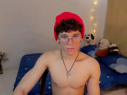 Snapshot of Tom_Blues chatting on November 5, 1:00 pm Tom Blues online show from November 5, 1:00 pm