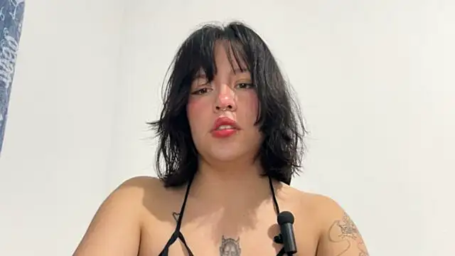 aliciia 23 online show from October 11, 2:55 am