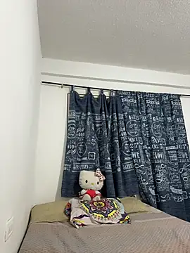 aliciia 23 online show from November 13, 1:59 am