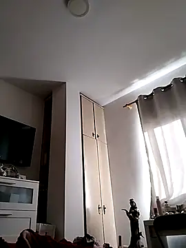 canariamorbosa online show from October 31, 9:43 am