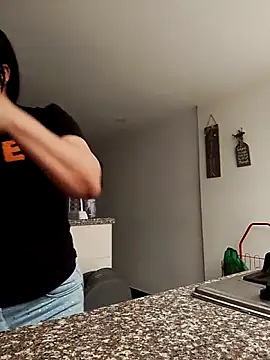 tiffany Johnson1 online show from September 24, 1:58 pm