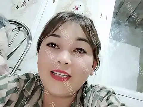 Lyly nuce online show from October 30, 8:16 am