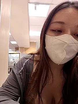 Snapshot of Lovelyanan chatting on October 2, 1:40 pm Lovelyanan online show from October 2, 1:40 pm