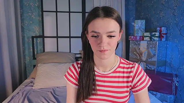 E l i z e  online show from November 26, 5:41 am