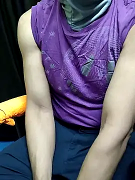 Snapshot of chocolate_alone chatting on October 11, 8:35 am chocolate alone online show from October 11, 8:35 am