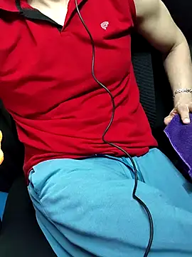 Snapshot of chocolate_alone chatting on October 26, 7:53 pm chocolate alone online show from October 26, 7:53 pm