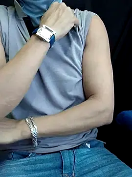 Snapshot of chocolate_alone chatting on October 31, 5:19 am chocolate alone online show from October 31, 5:19 am