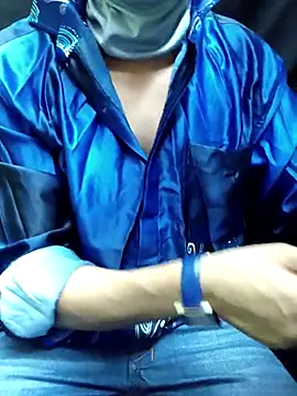 Snapshot of chocolate_alone chatting on November 5, 6:35 am chocolate alone online show from November 5, 6:35 am