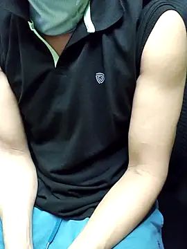 Snapshot of chocolate_alone chatting on November 7, 7:30 am chocolate alone online show from November 7, 7:30 am