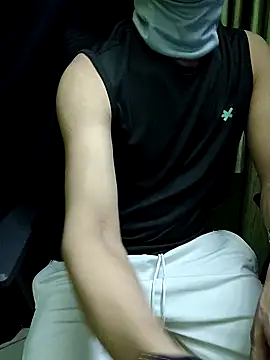 Snapshot of chocolate_alone chatting on November 9, 1:20 pm chocolate alone online show from November 9, 1:20 pm