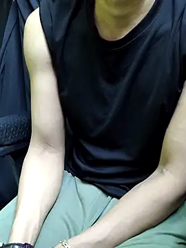 Snapshot of chocolate_alone chatting on November 15, 7:16 am chocolate alone online show from November 15, 7:16 am