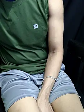 Snapshot of chocolate_alone chatting on November 22, 7:51 am chocolate alone online show from November 22, 7:51 am