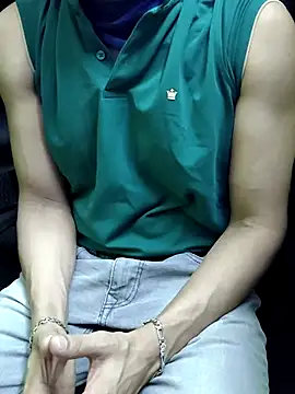 Snapshot of chocolate_alone chatting on November 23, 7:19 am chocolate alone online show from November 23, 7:19 am