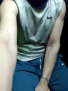 Snapshot of chocolate_alone chatting on December 5, 12:03 pm chocolate alone online show from December 5, 12:03 pm